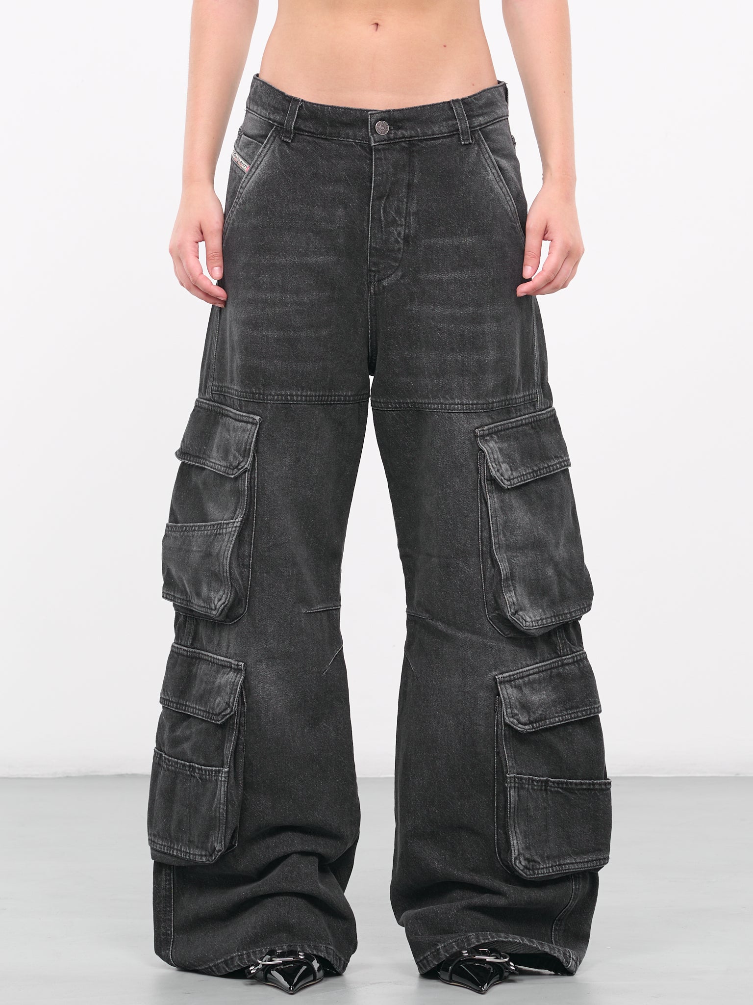 D-Side Cargo Jeans (A11871-0HLAA-02-BLACK-DENIM)