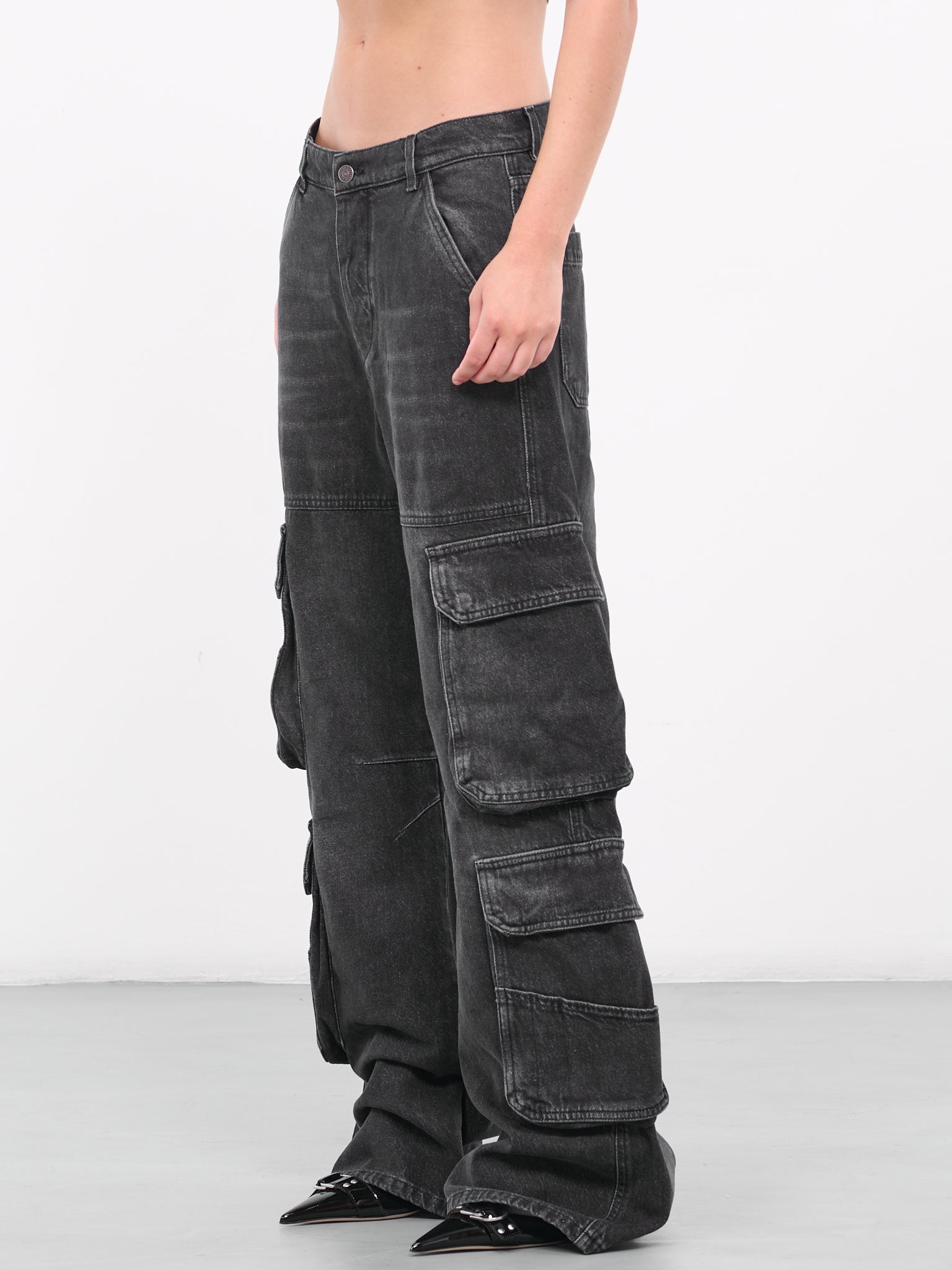 D-Side Cargo Jeans (A11871-0HLAA-02-BLACK-DENIM)