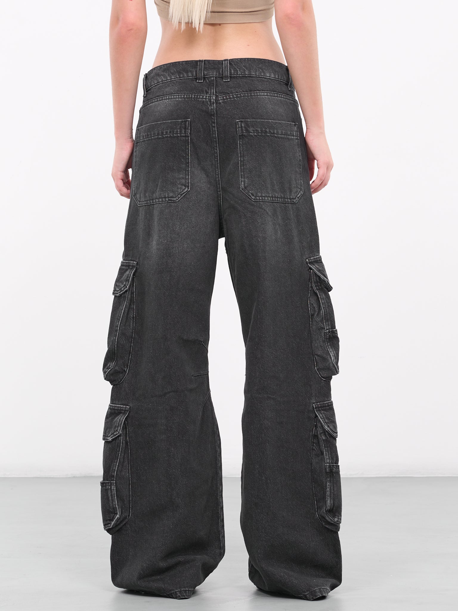 D-Side Cargo Jeans (A11871-0HLAA-02-BLACK-DENIM)