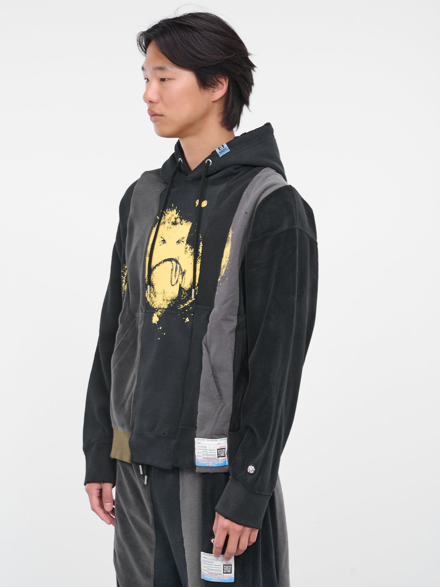 Vertical Switching Hoodie (A11HD571-BLACK)