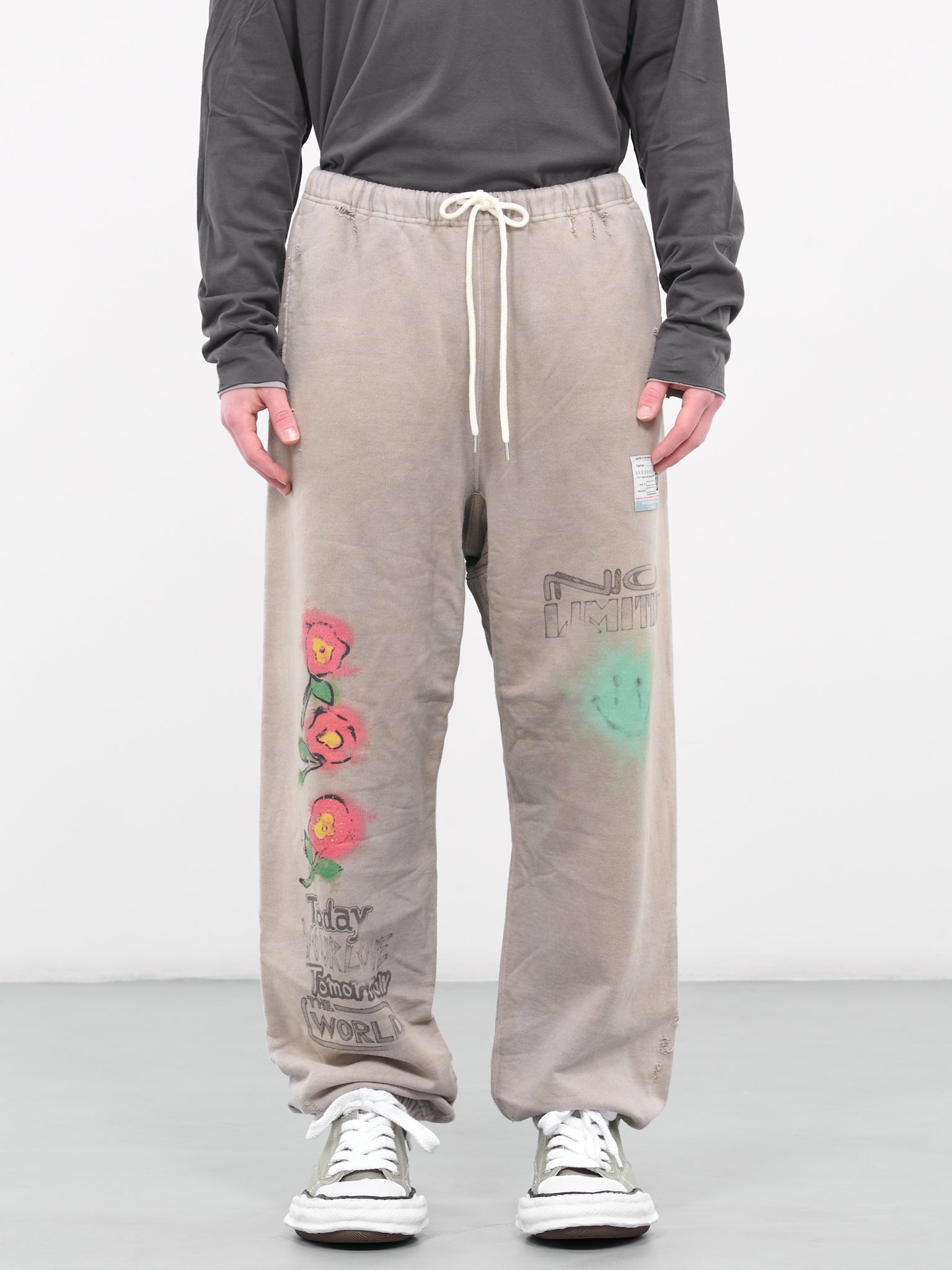 Graphic Distressed Sweatpants (A11PT594-BEIGE)