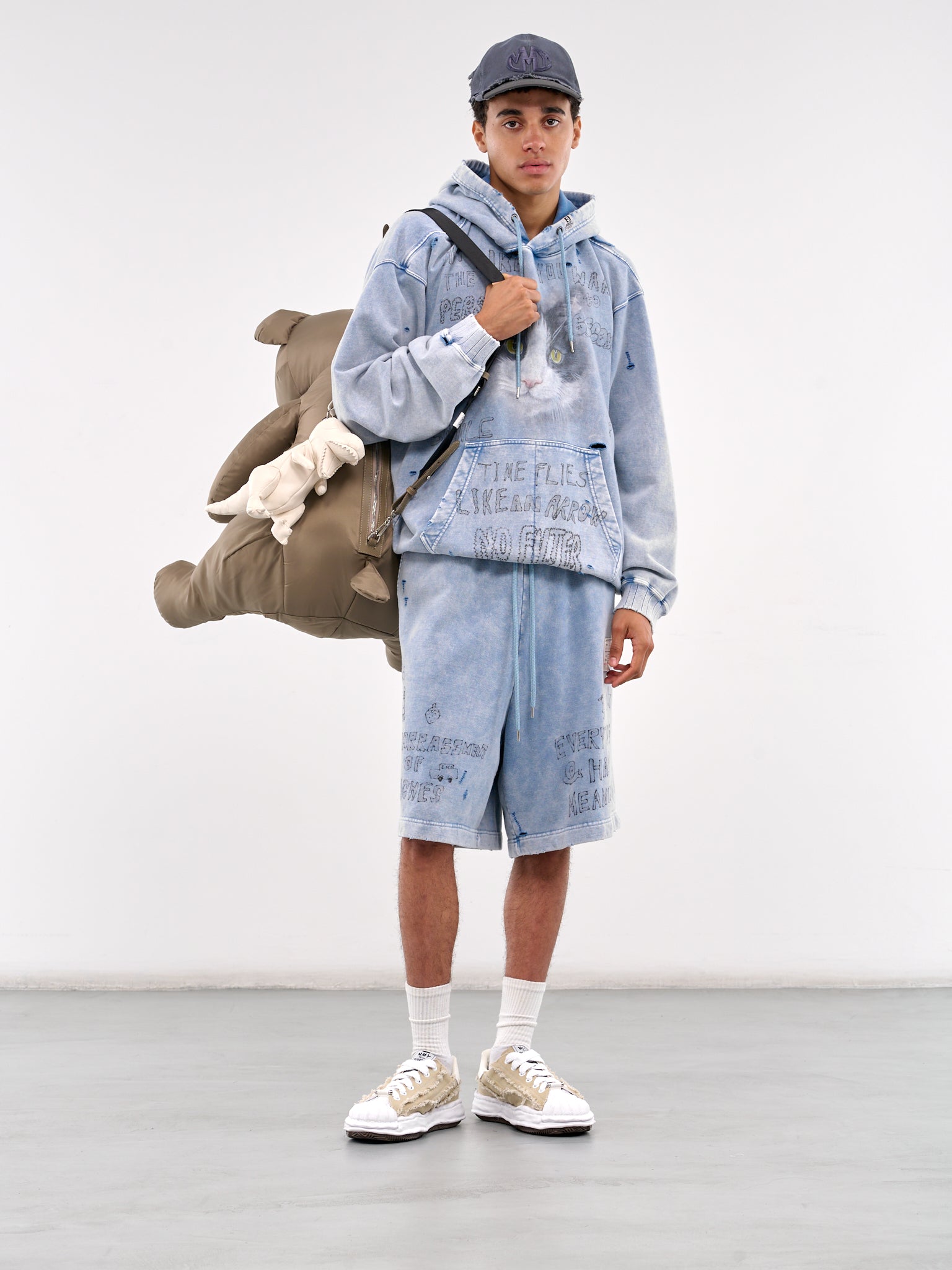 Graphic Sweat Shorts (A14SP544-BLUE)