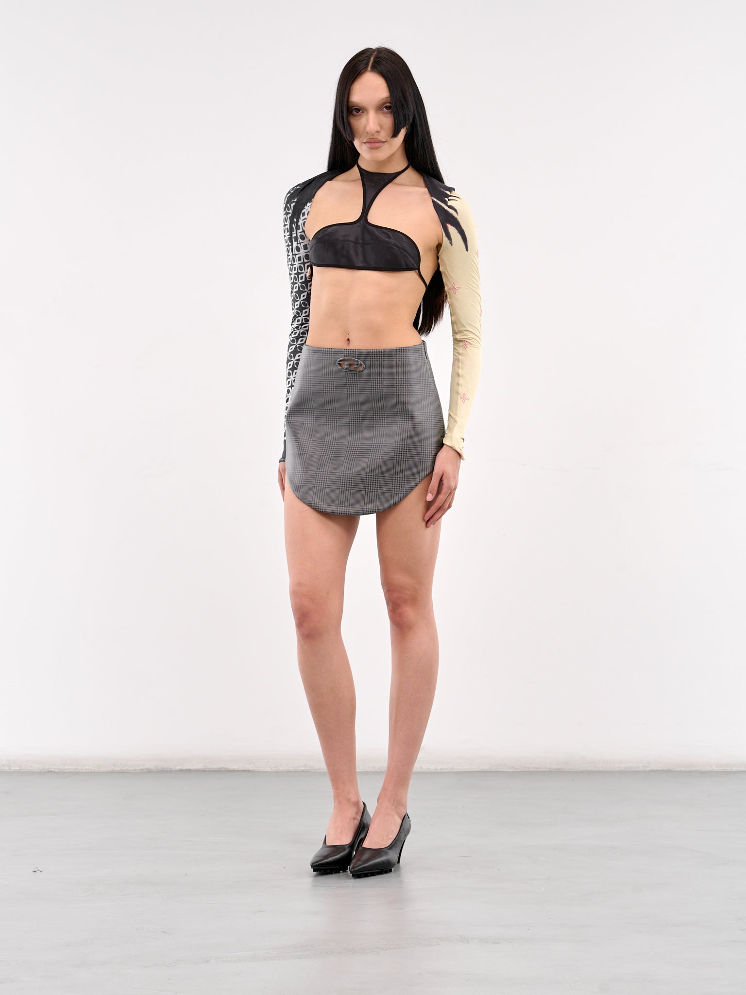 O-Limpo-Pw Curved Mini Skirt (A18190-0AFBH-GREY)