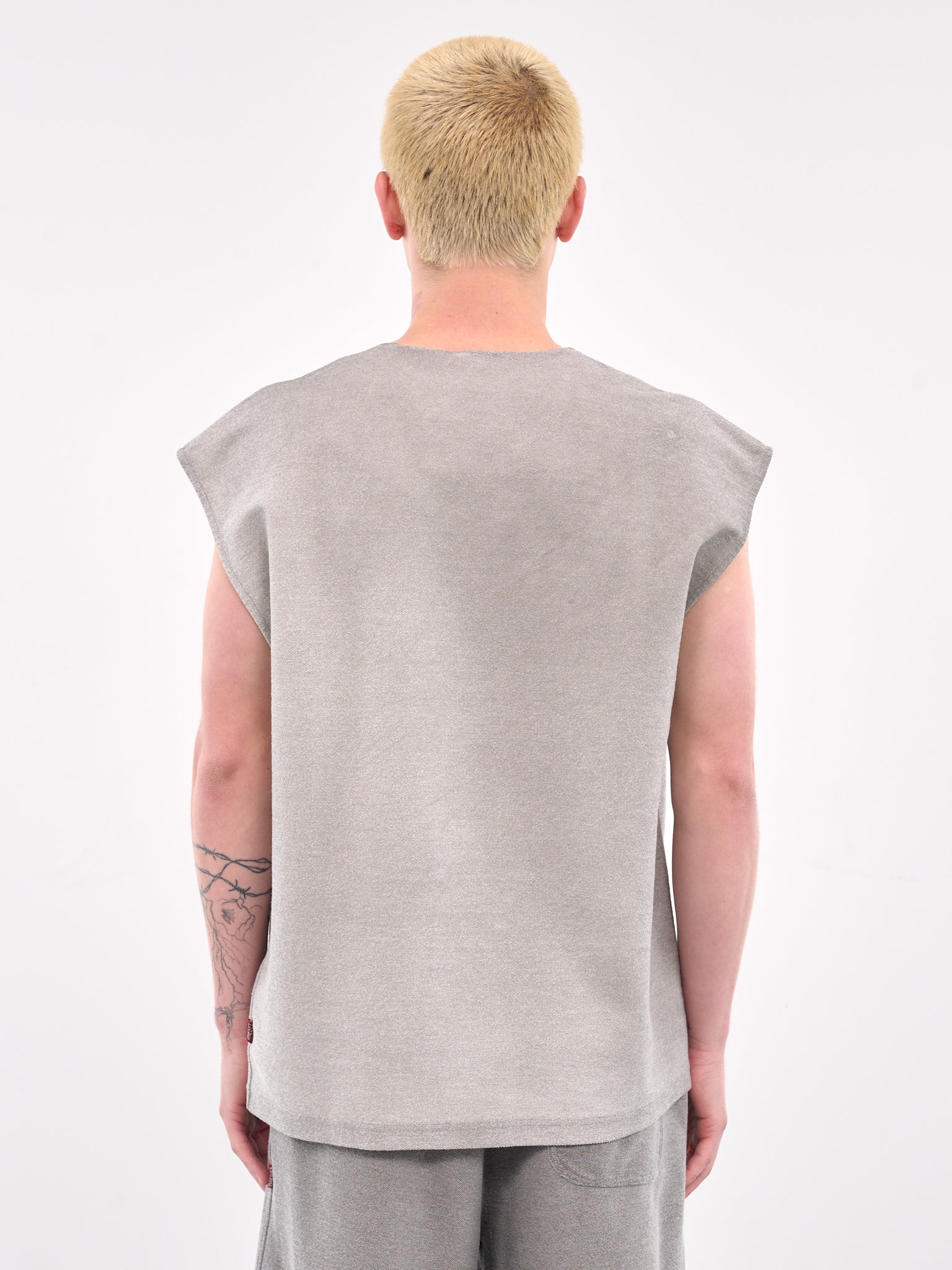 S-Rub-Sl Sleeveless Distressed Top (A19115-0PLAI-GREY)