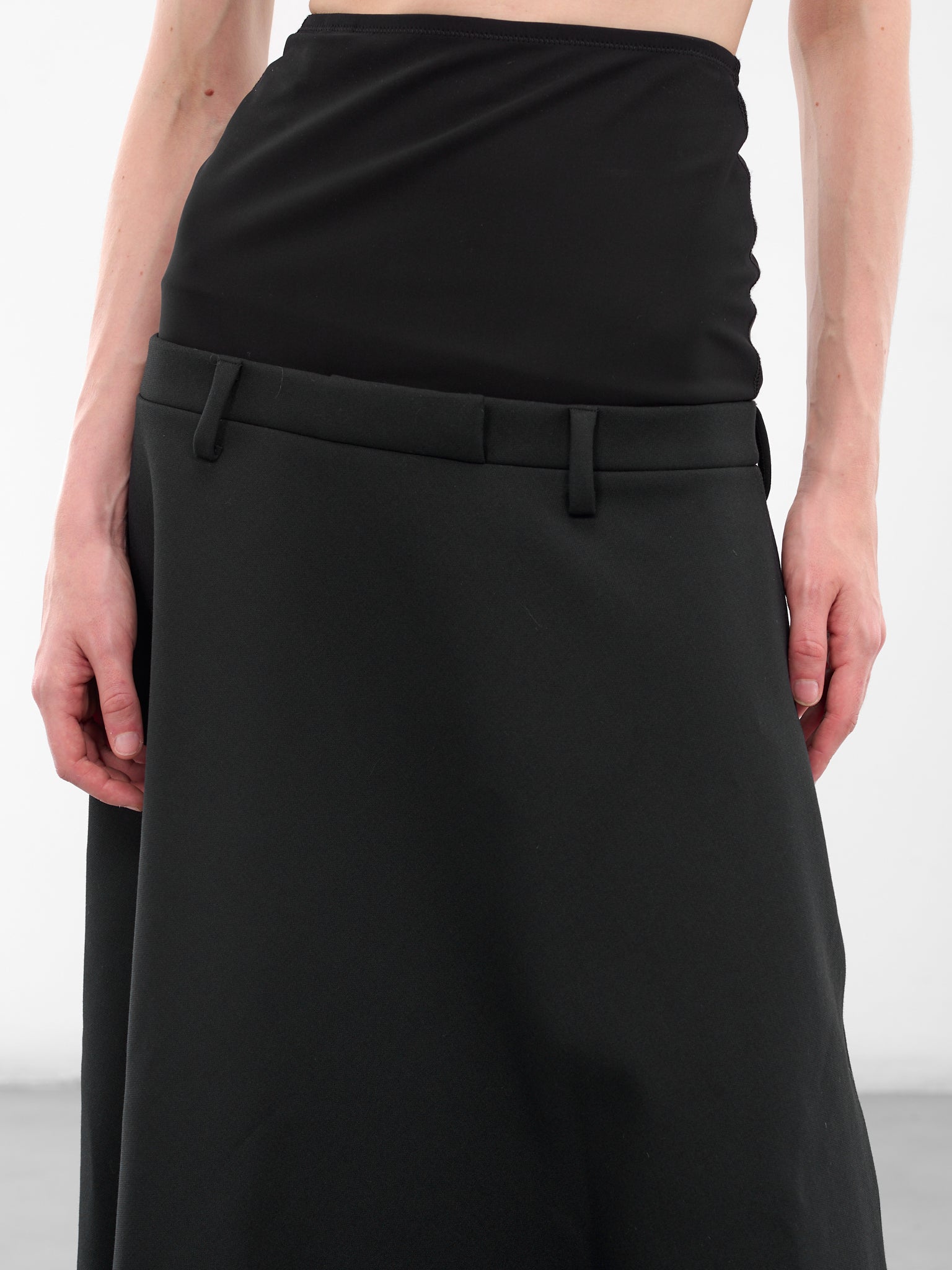 Navy O-Grace-Bond Midi Skirt (AA21128-0WFCZ-81E-MIDNIGHT-BLUE)
