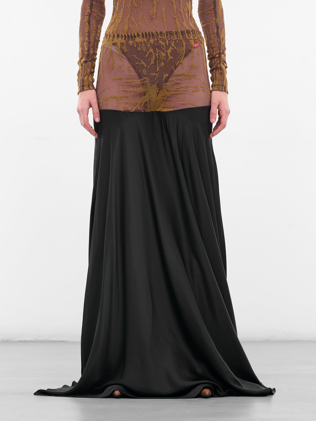 Black O-Garcia Paneled Maxi Skirt (A21329-0PKBL-9XX-BLACK)