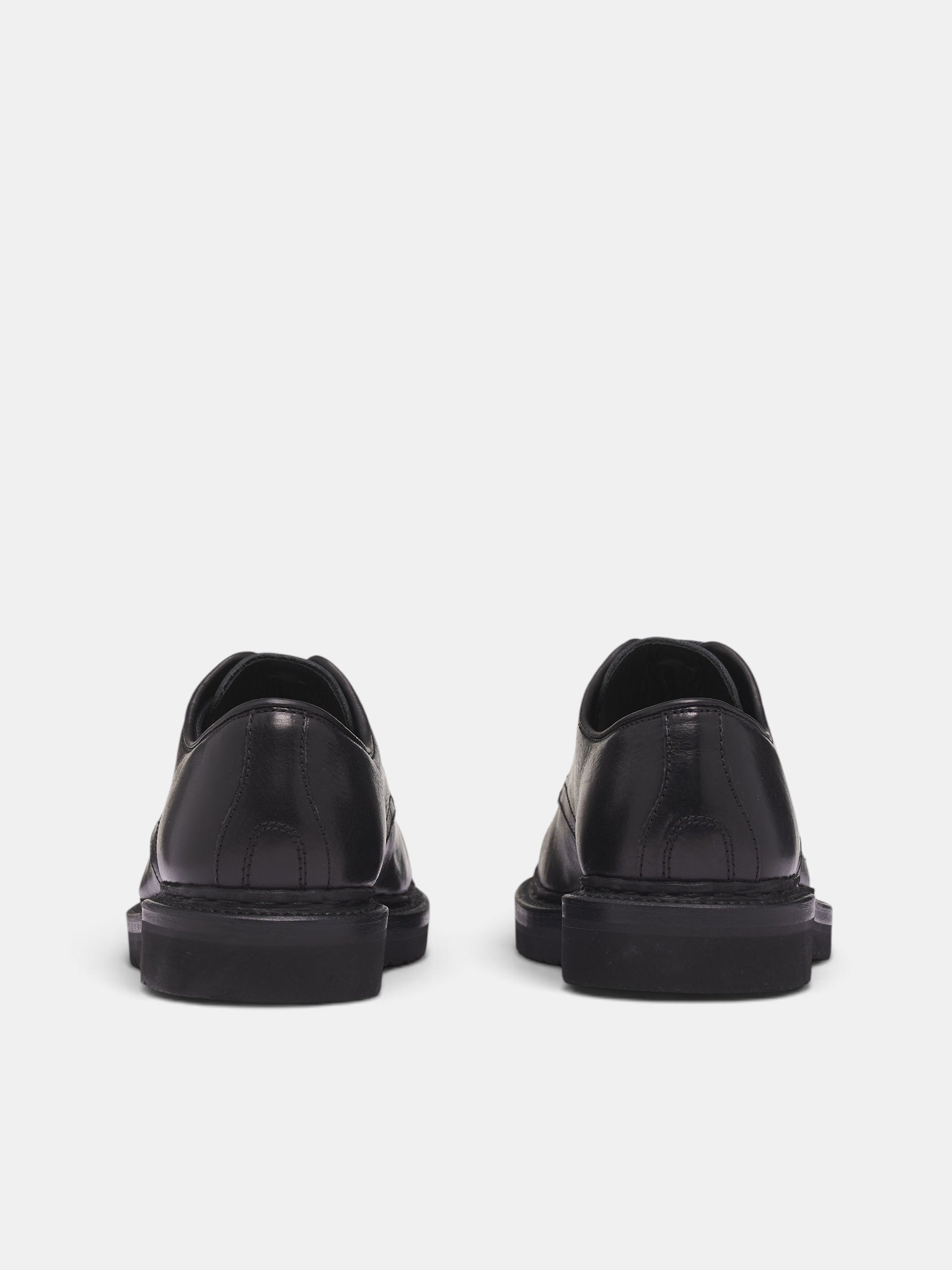 Black Leather Trampler Shoes (A2257TSB-BLACK)