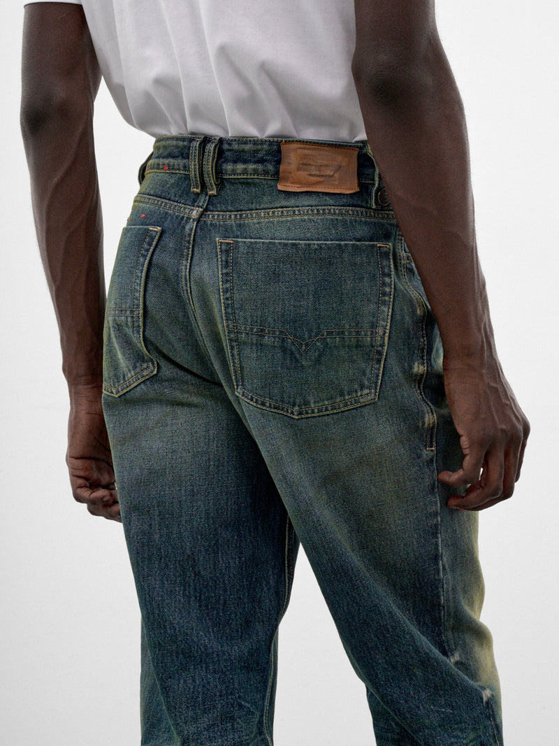 Blue Denim D-Voeed Jeans (A25943-1991-D-VOEED-DENIM)