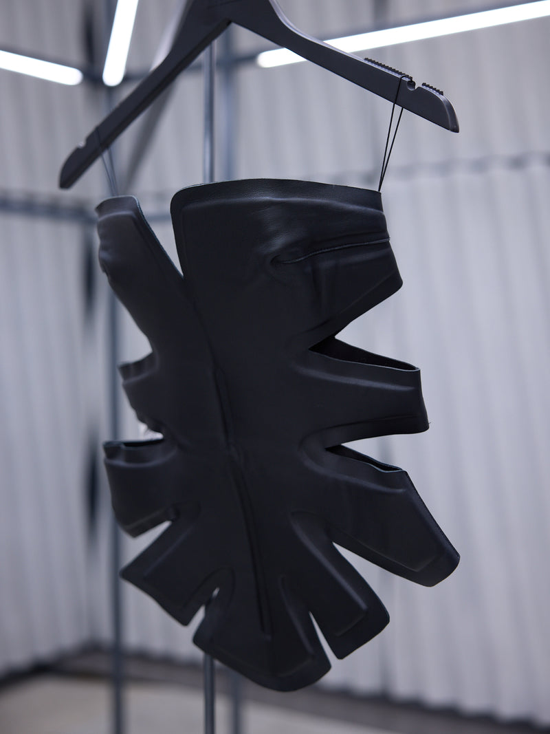 Black Padded Leaf Corset (A3581R23-1000-BLACK)