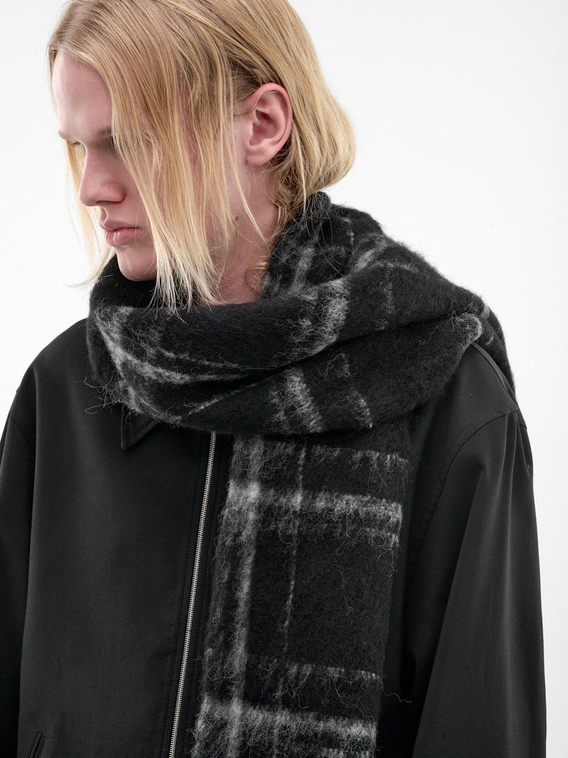 Black Alpaca Check Estate Scarf (A4248EBF-BLACK-FUZZY-ALPACA-CH)