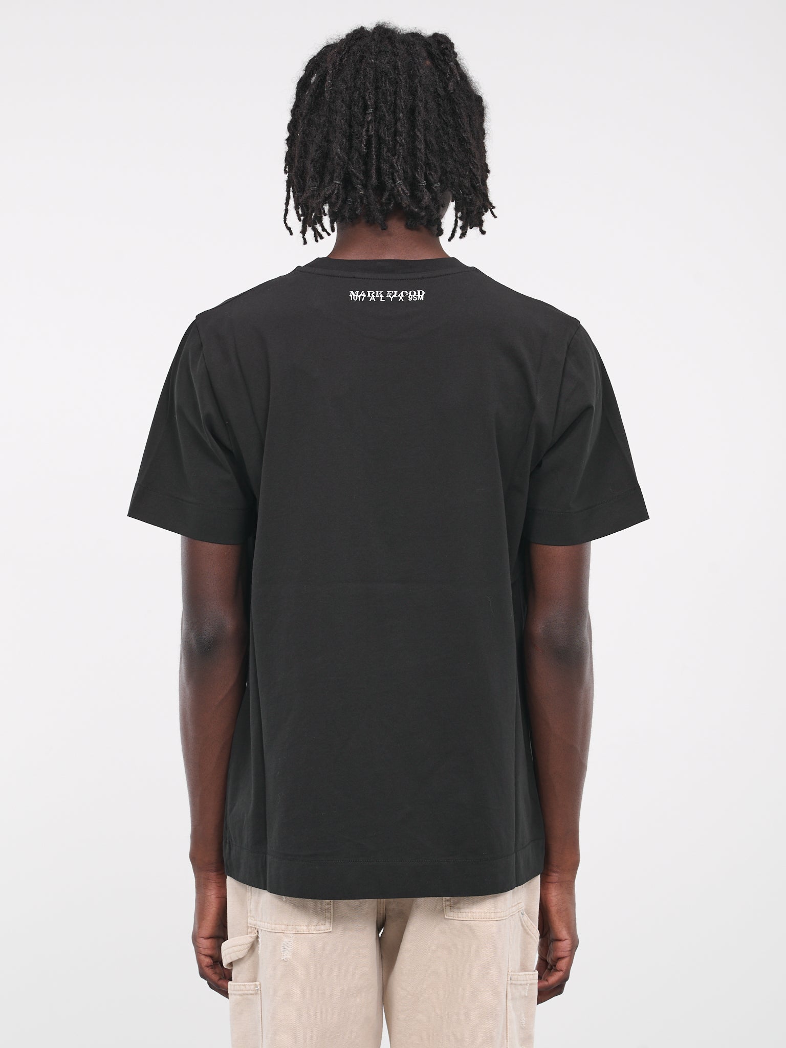 Graphic Tee (AAUTS0432FA01-BLK0001-BLACK)