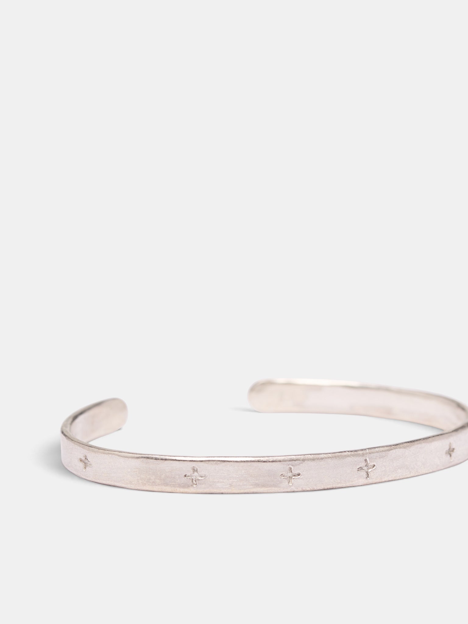 Sterling Silver Cross Cuff Bracelet (AB050-AG-SILVER)