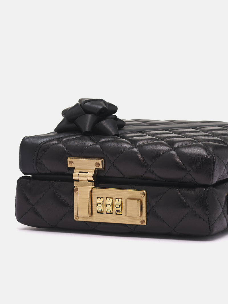 Black Quilted Leather Present Bag (AC16B-LE11-BLACK)