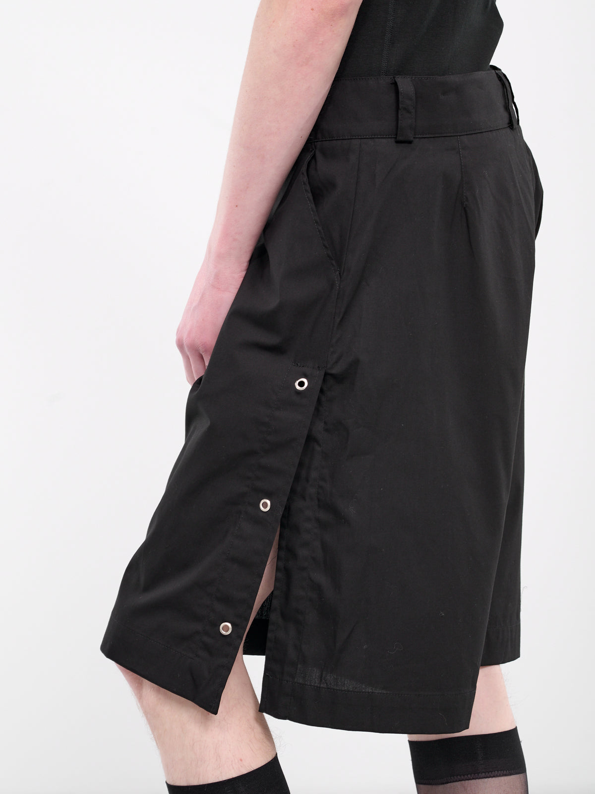A-Line Studded Shorts (ALS-04-H-BLACK)