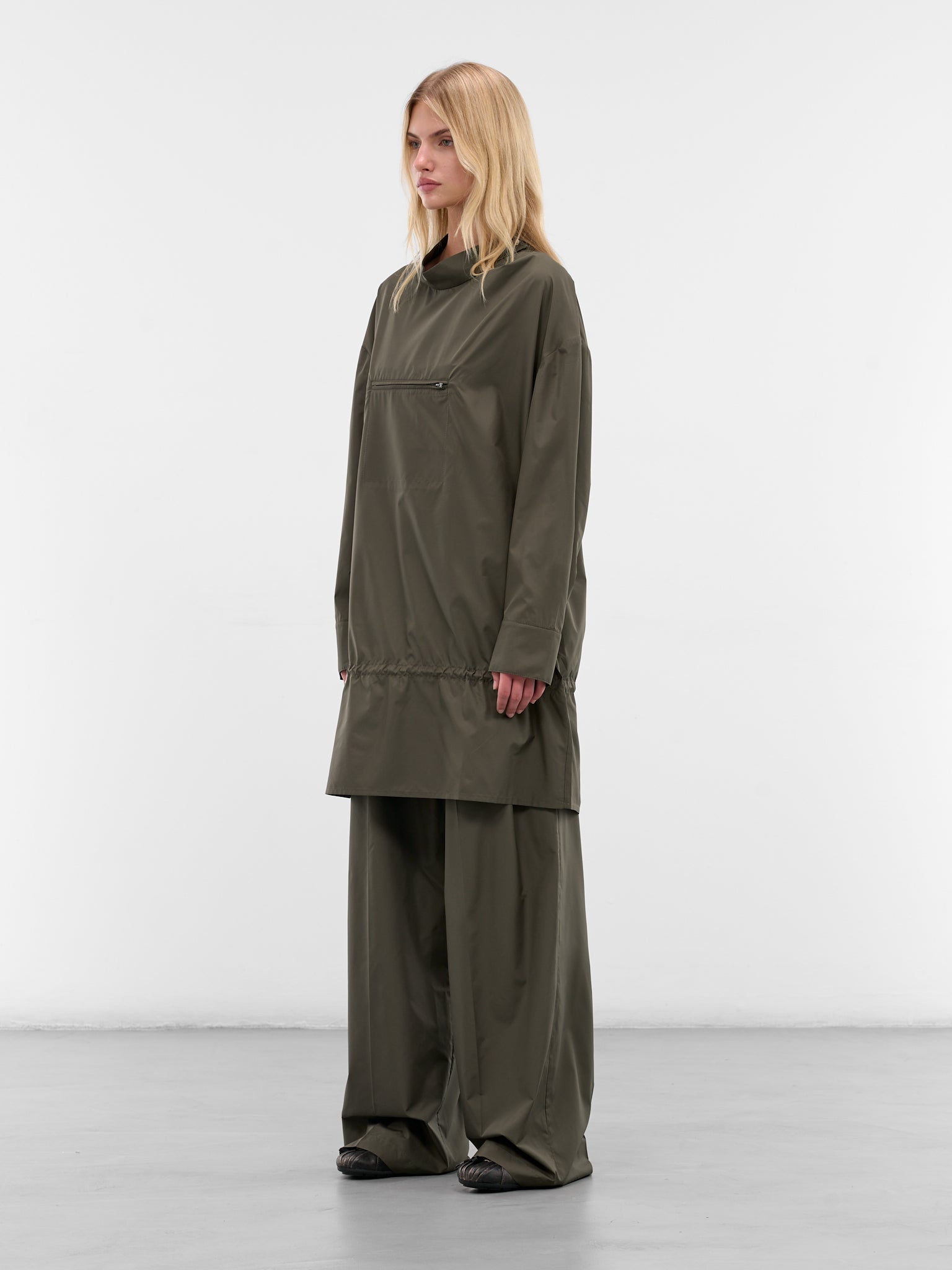 Khaki Aris Nylon Top (AMFW2562-DARK-KHAKI)