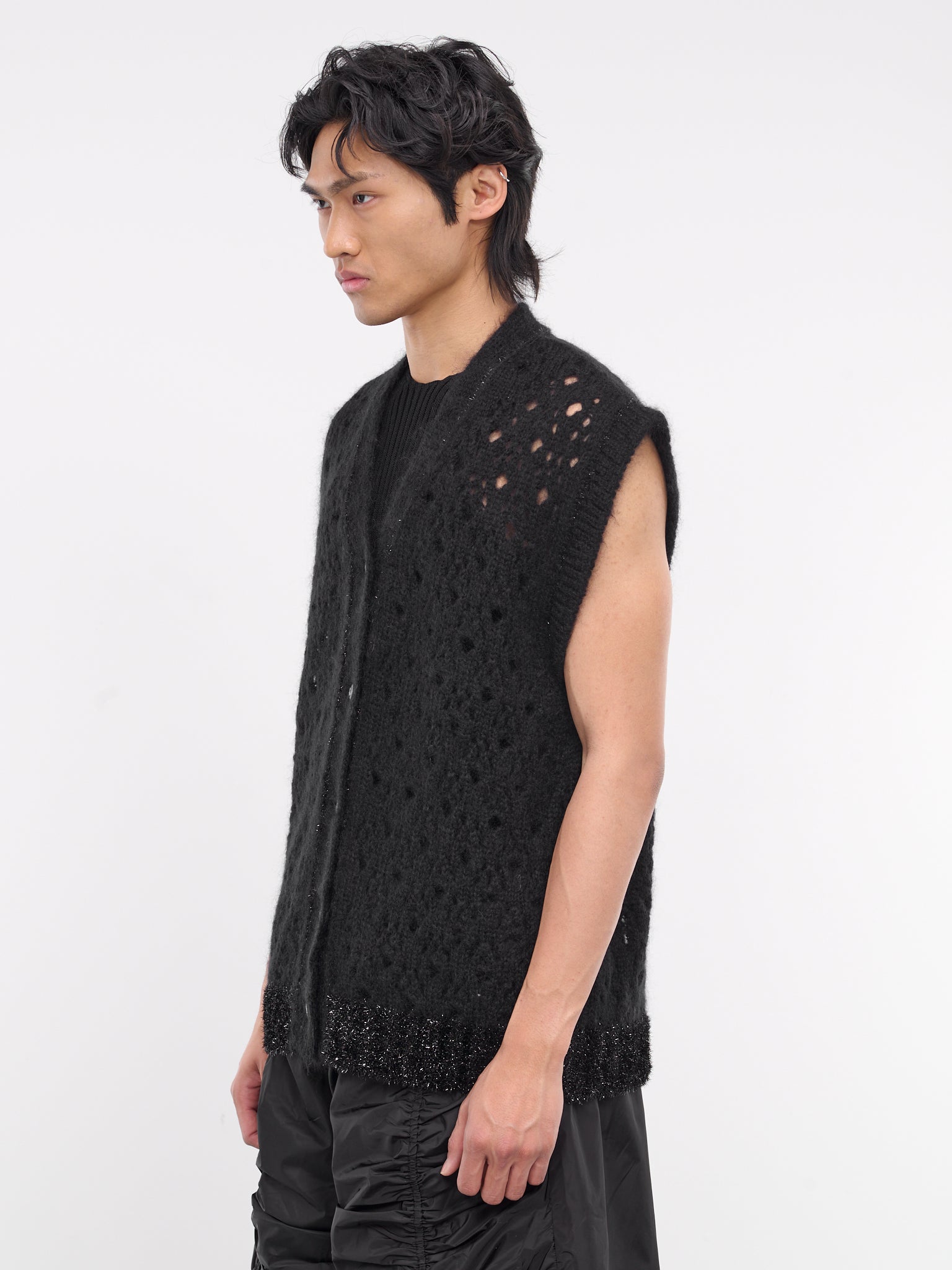 Tinsel Trim Knit Vest (AMK16T-0643-BLACK)