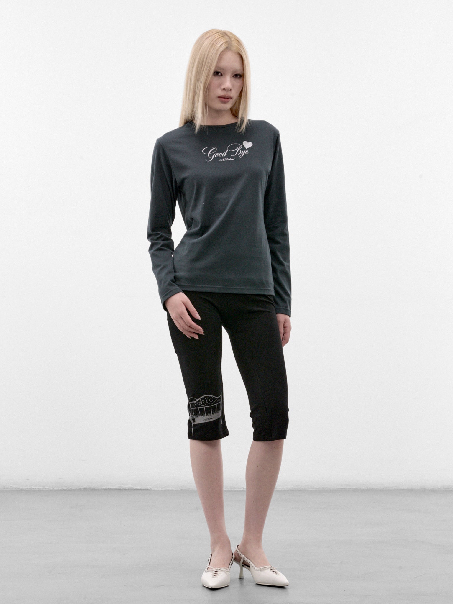 Black Cotton Cropped Graphic Leggings (AN003PT26AWBLK-BLACK)
