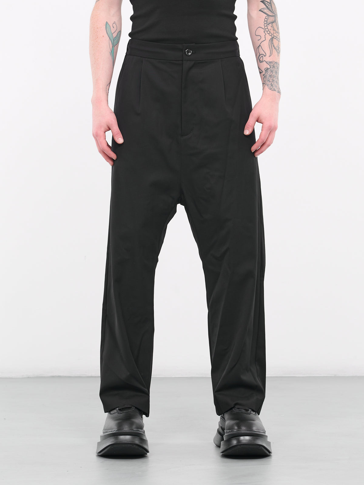 Drop-crotch Trousers (AP32-001-BLACK)