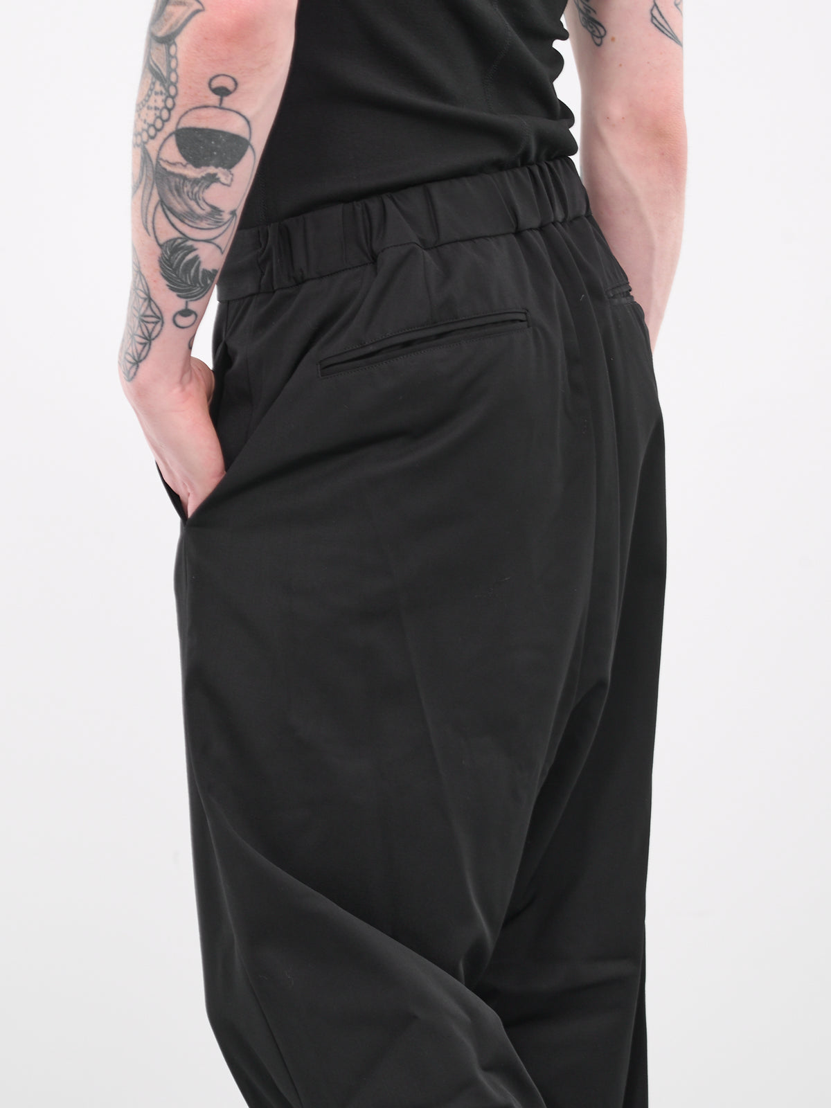 Drop-crotch Trousers (AP32-001-BLACK)
