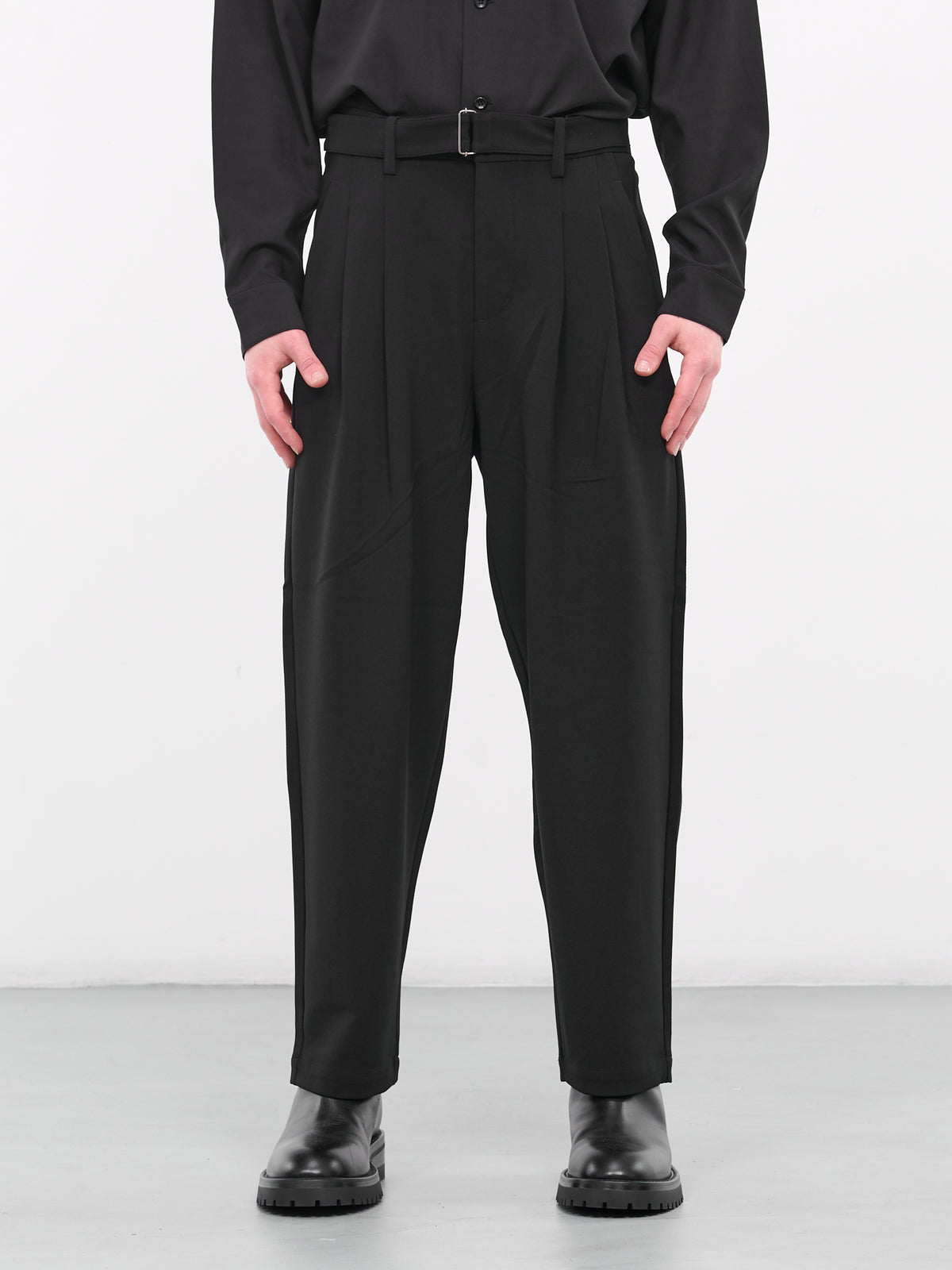 Belted Trousers (AP32-045-BLACK)
