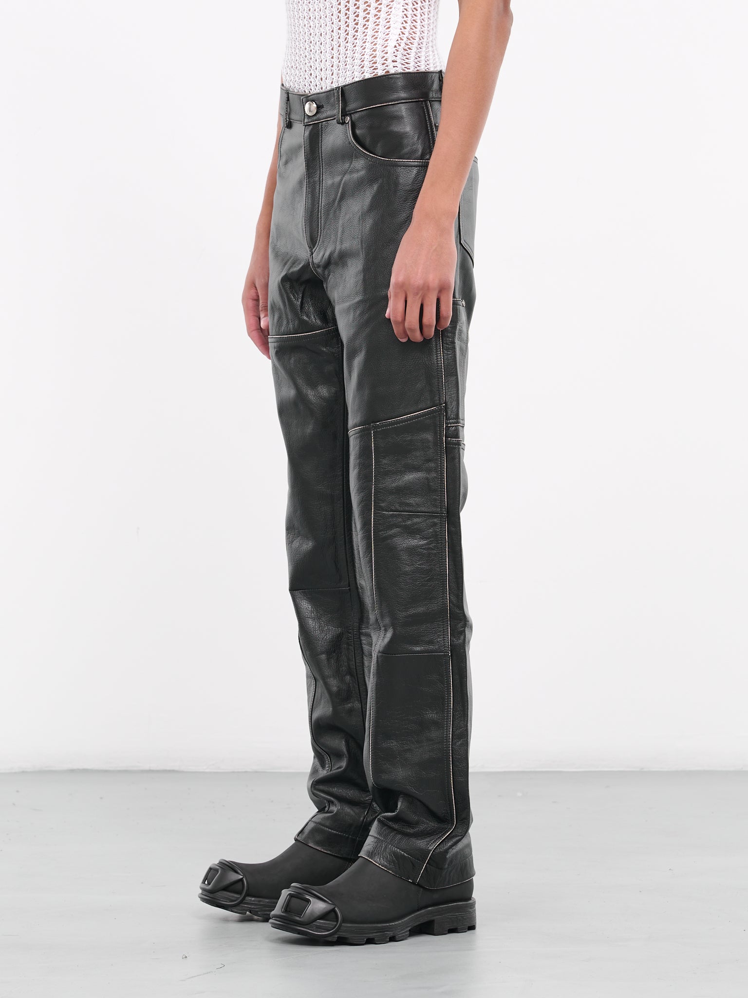 Dreszen Leather Pants (APA674M-BLACK)