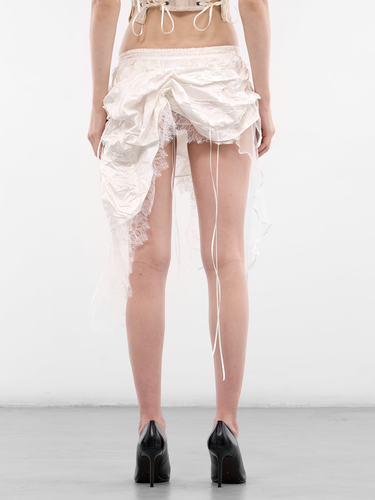Arrow Of Carnation Silk Skirt (ARROW-OF-CARNATION-SKIRT-WHITE)