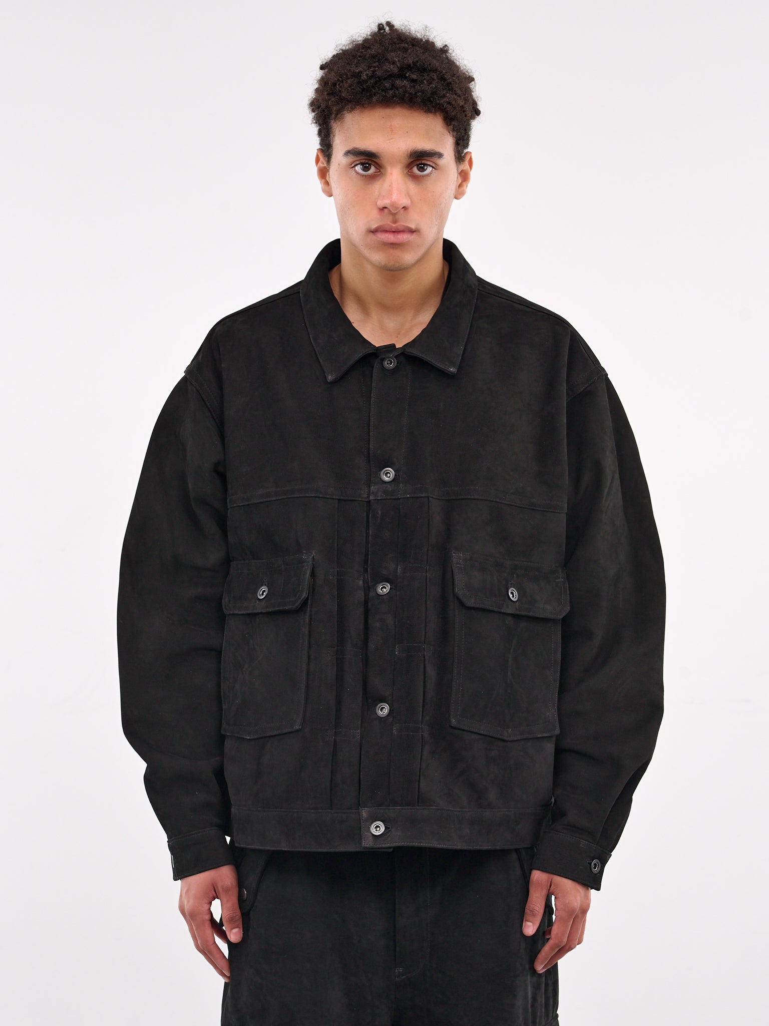 Leather Trucker Jacket (AUJ2500-BLACK-NUBUCK)