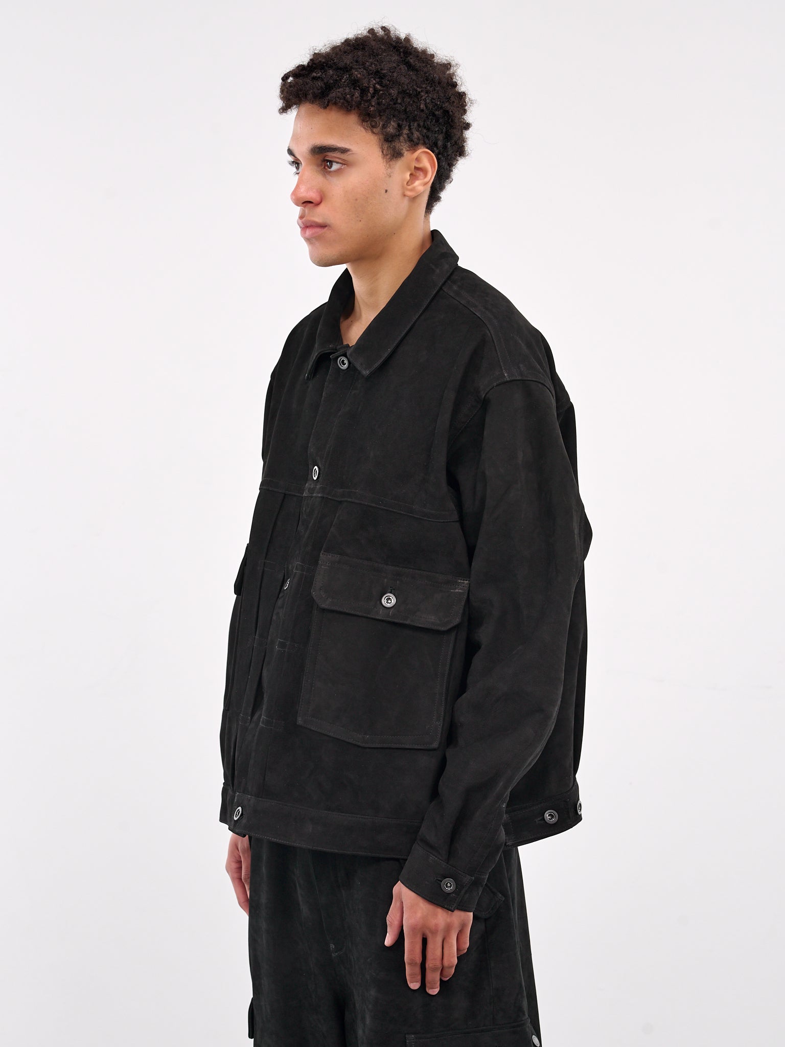 Leather Trucker Jacket (AUJ2500-BLACK-NUBUCK)