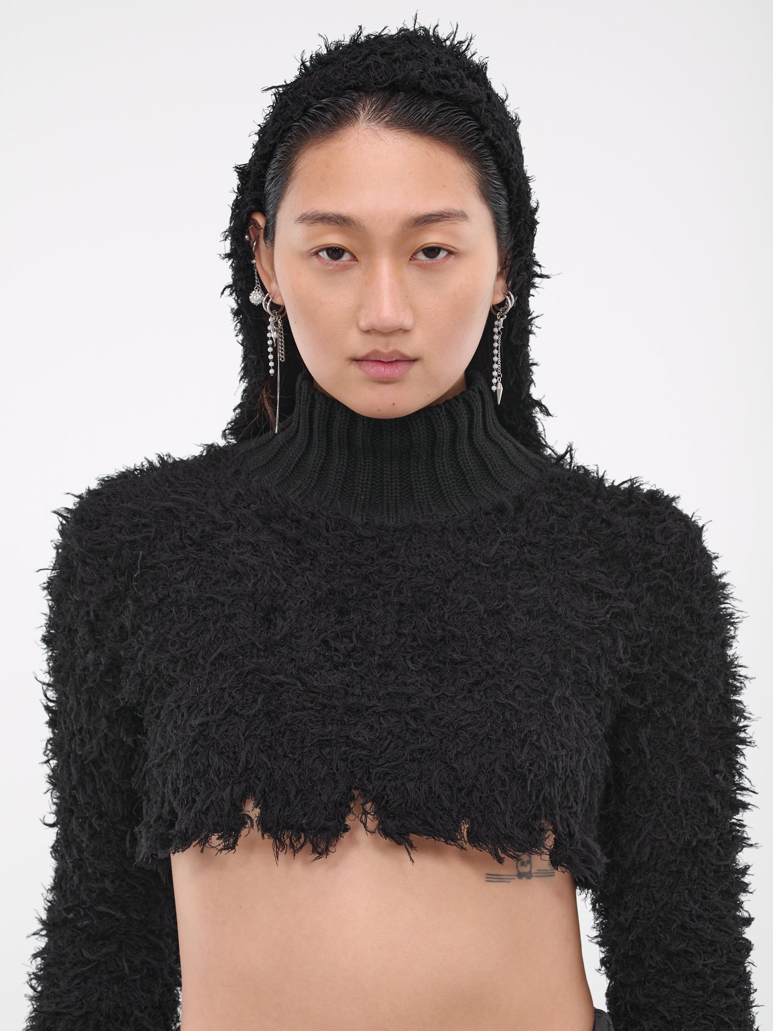 Destroyed Shaggy Sweater (AW23-KN-01BK-BLACK)