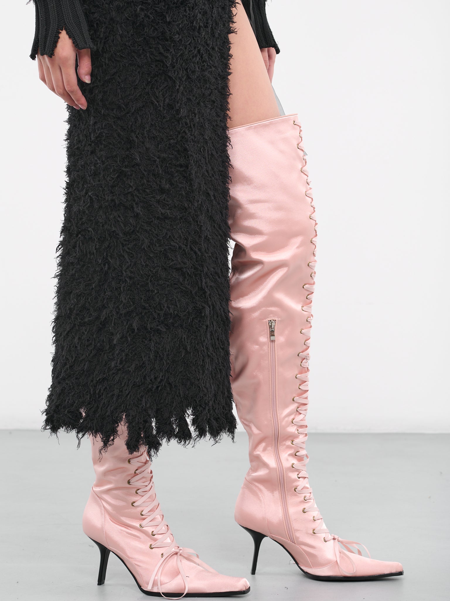 Destroyed Shaggy Dress (AW23-KN-03BK-BLACK)