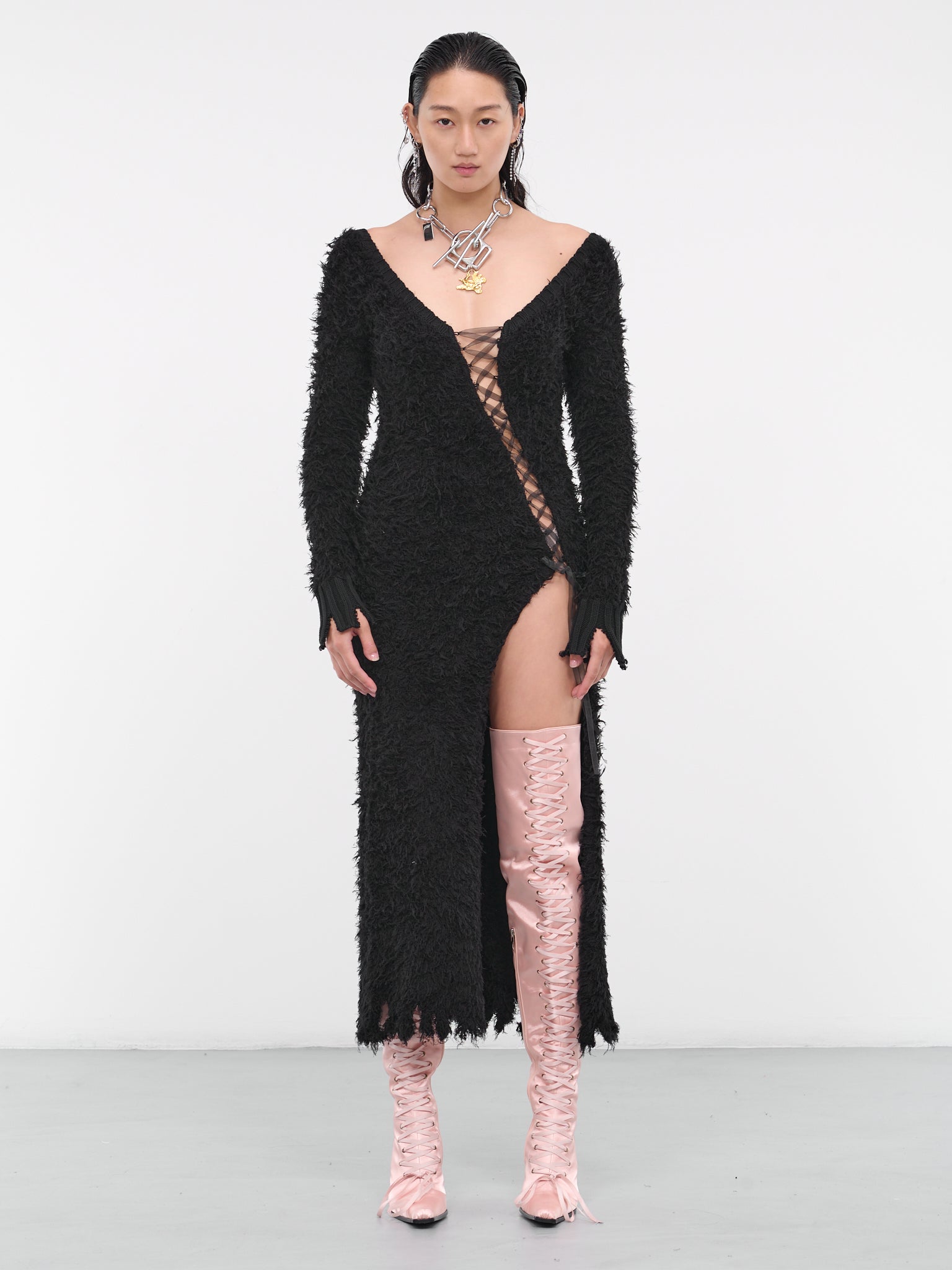 Destroyed Shaggy Dress (AW23-KN-03BK-BLACK)