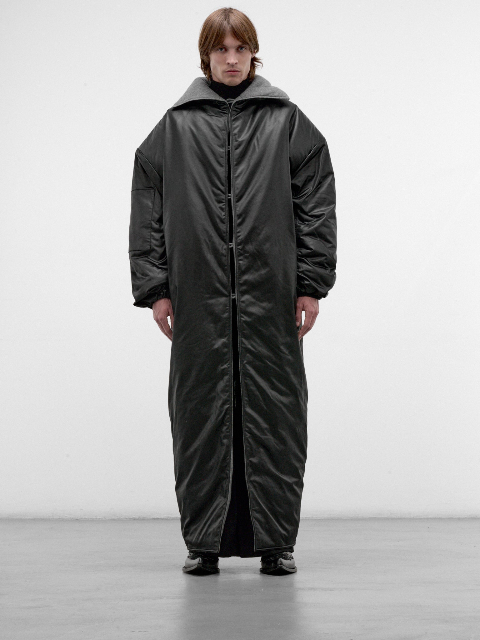 Black Padded Long Coat (AW26-002-06-BLACK)