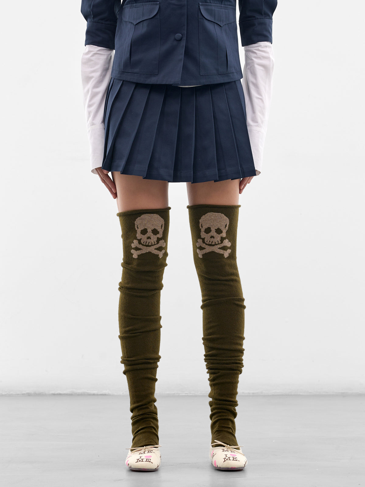 Olive Lambswool Knit Skull Stockings (AWSS2600077-OLIVE)