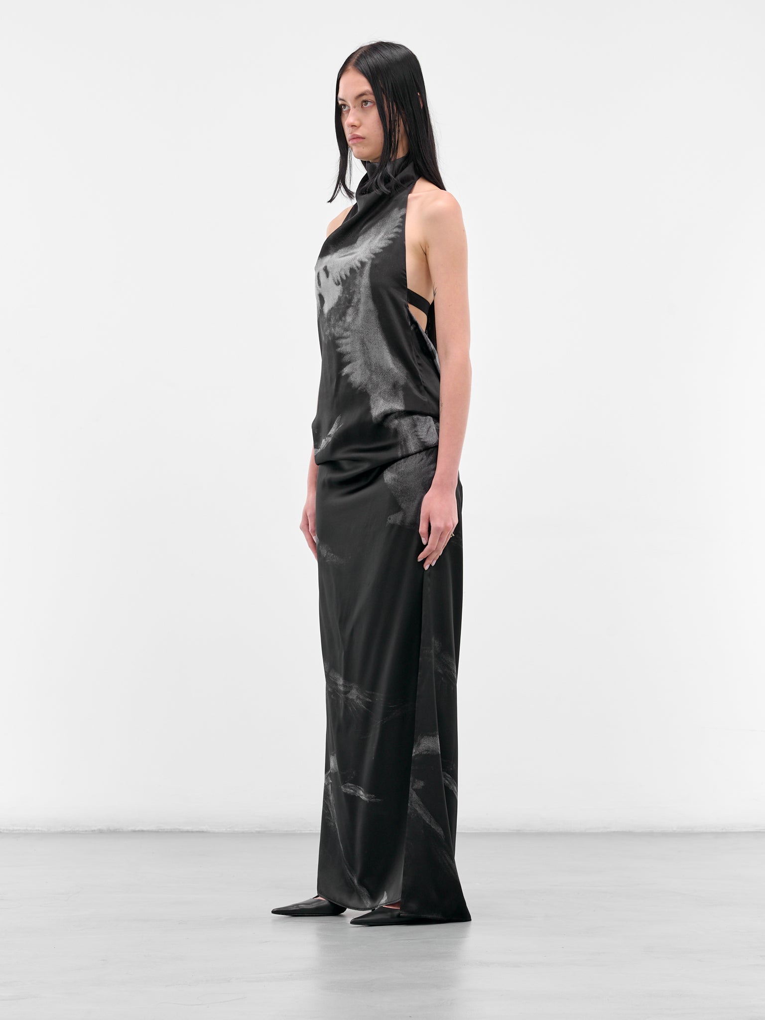 Rut Highneck Open Back Dress (B0013111-FA658-D0097-BLACK-GRE)