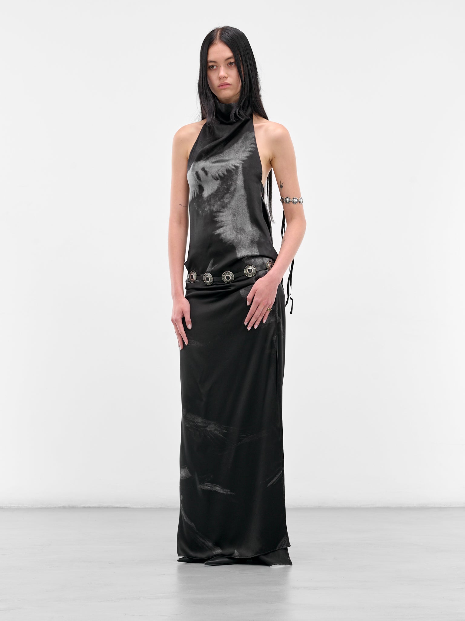 Black Leather Deci Concho Belt (B0013415-LT161-099-BLACK)