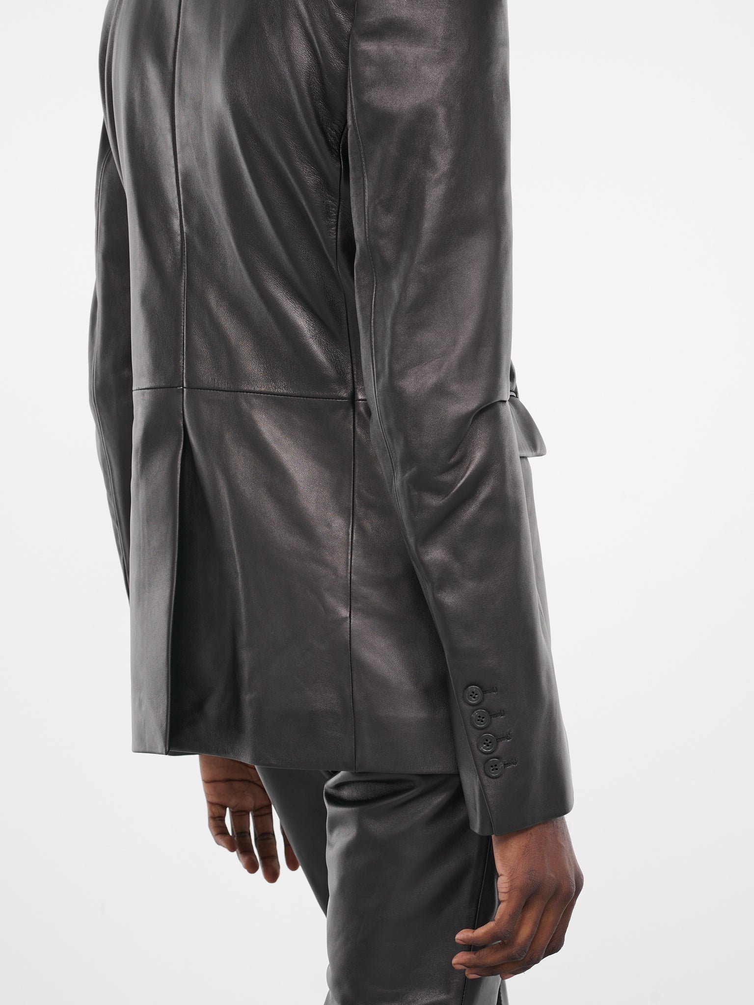 Nathan Tailored Leather Jacket (B0011403-LT117-099-BLACK)