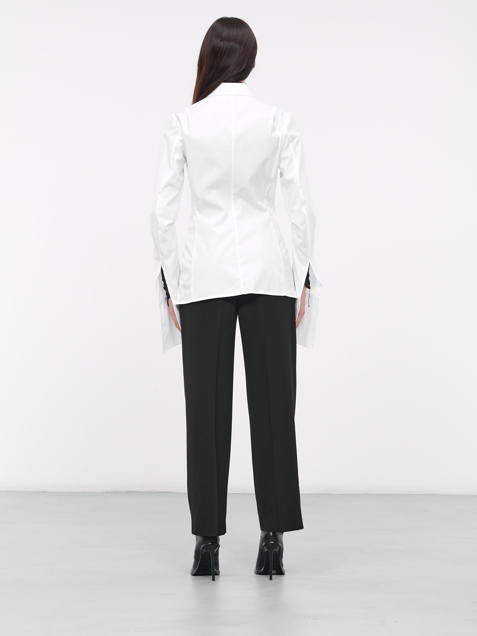 Gracienne Fitted Shirt (B0011444-FA354-001-WHITE)