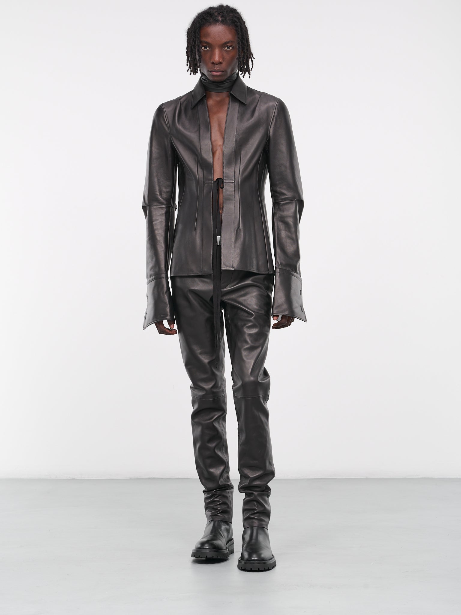 Lambrecht Shirt (B0011616-LT117-099-BLACK)