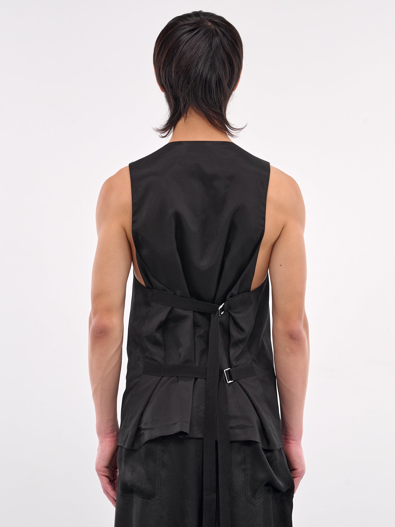 Cinched Waistcoat (B0012391-FA611-BLACK)