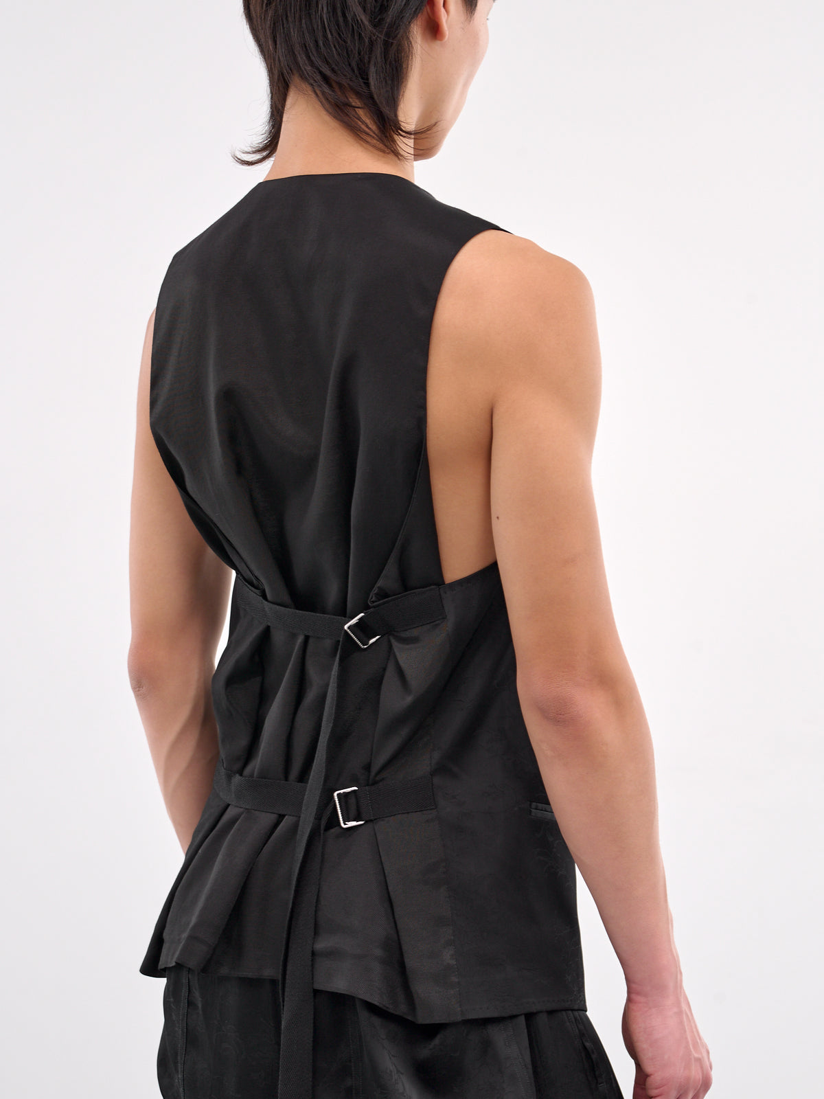 Cinched Waistcoat (B0012391-FA611-BLACK)