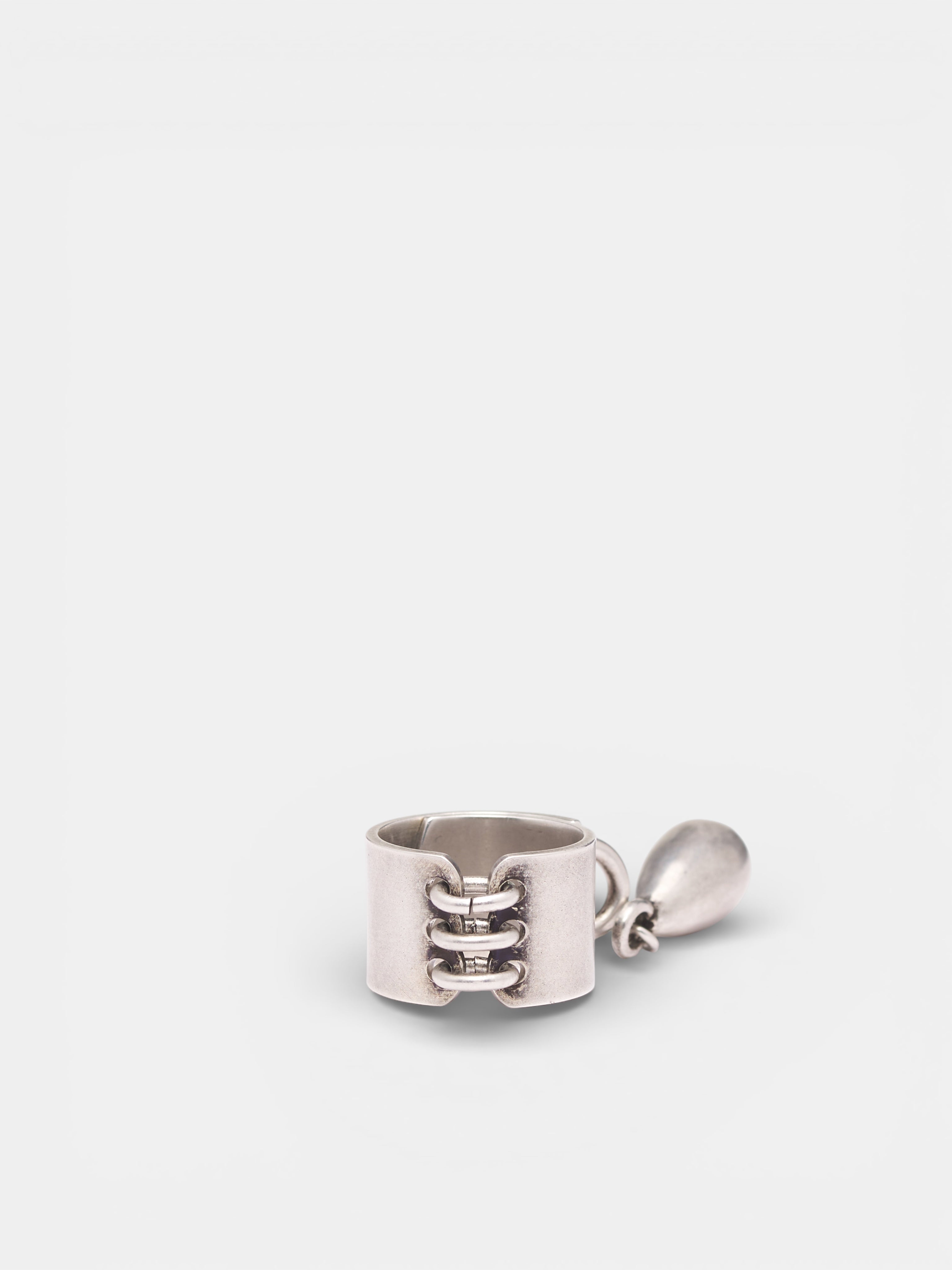 Aurelie Silver Locking Pearl Ring (B0012700-JW020-ANTIQUE-SILVER)
