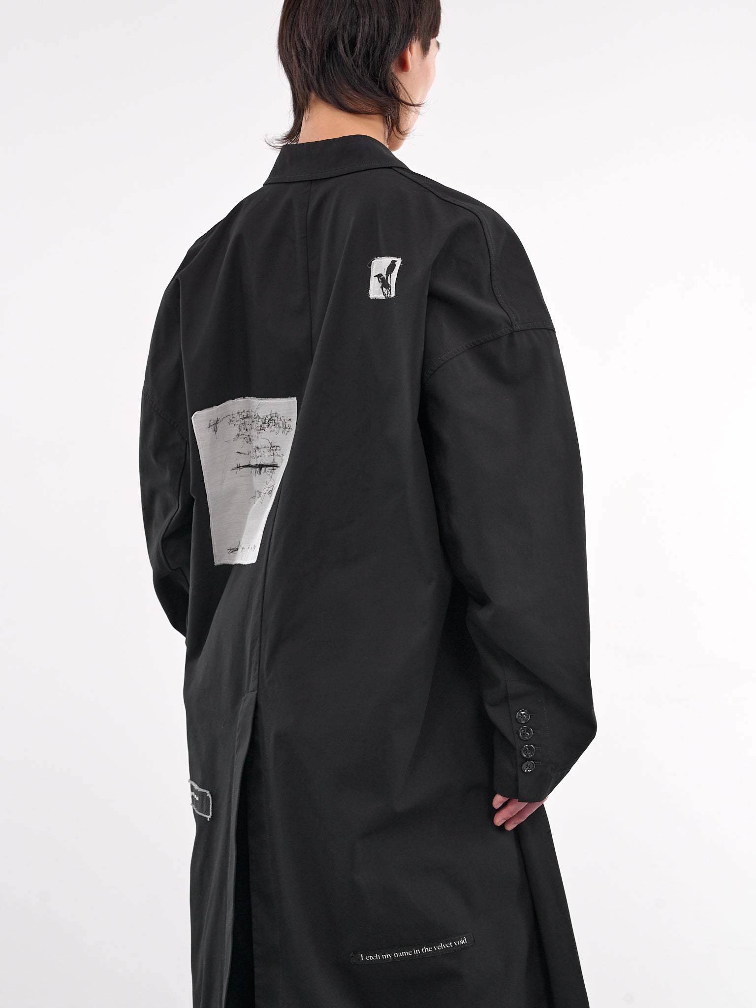 Graphic Patch Coat (B0012745-FA431-BLACK)