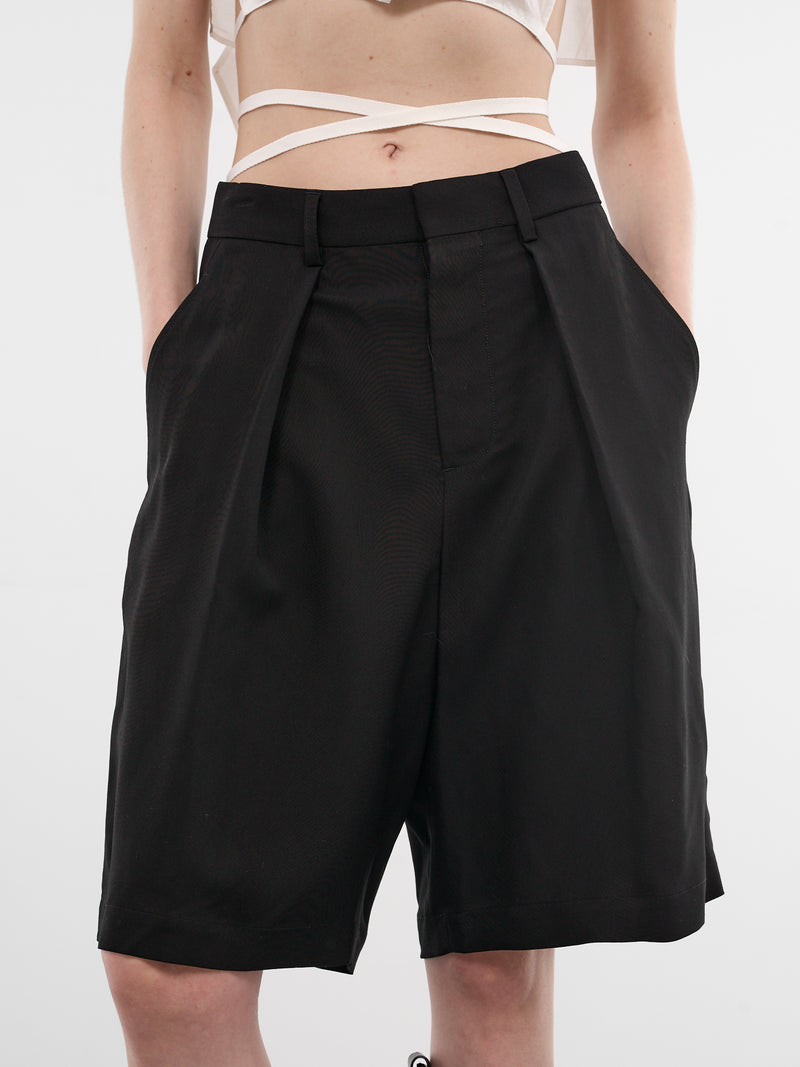 Ukje Black Viscose Pleated Shorts (B0013775-FA558-099-BLACK)