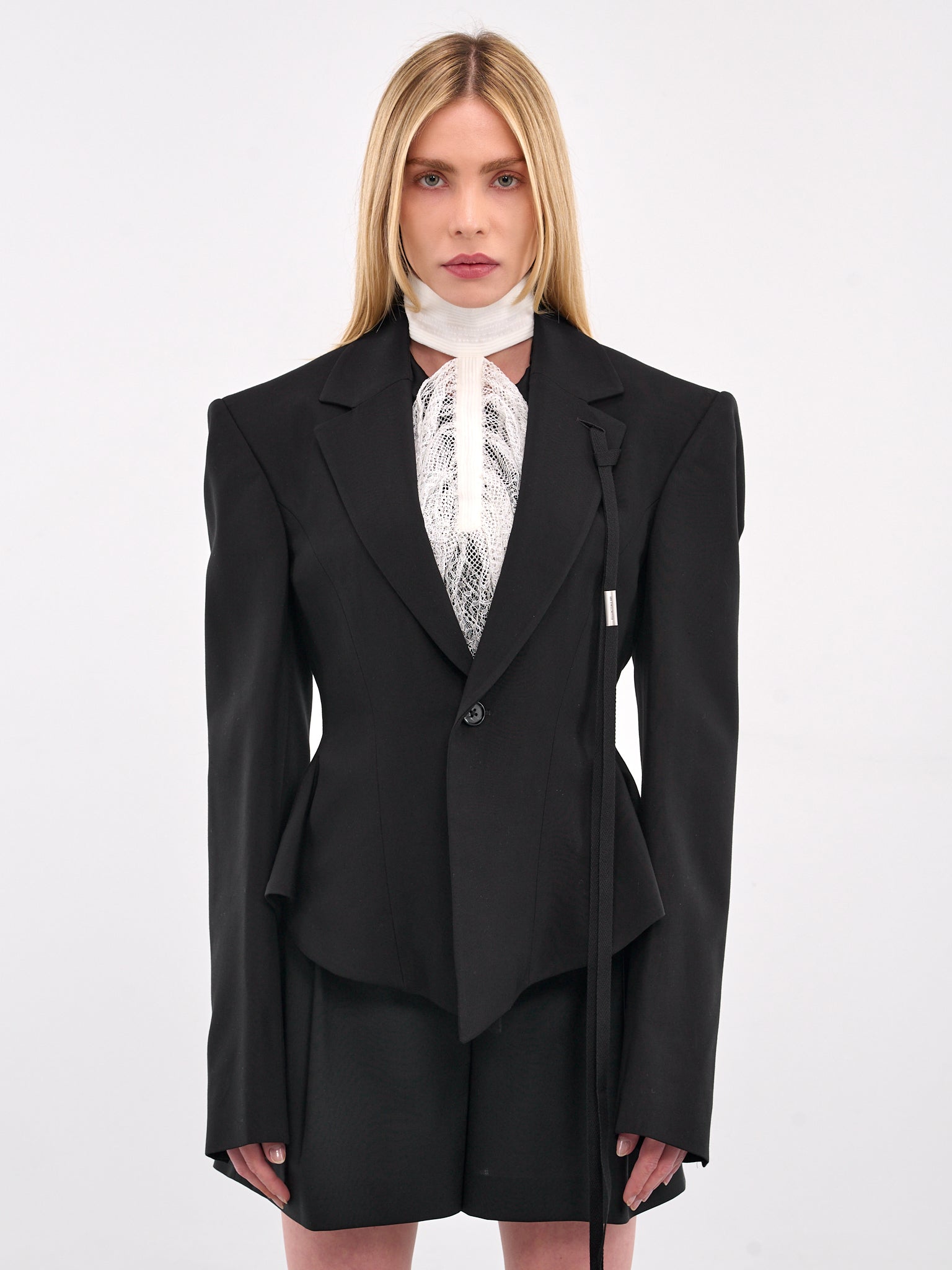 Lila Single-Breasted Blazer (B0012782-FA558-BLACK)