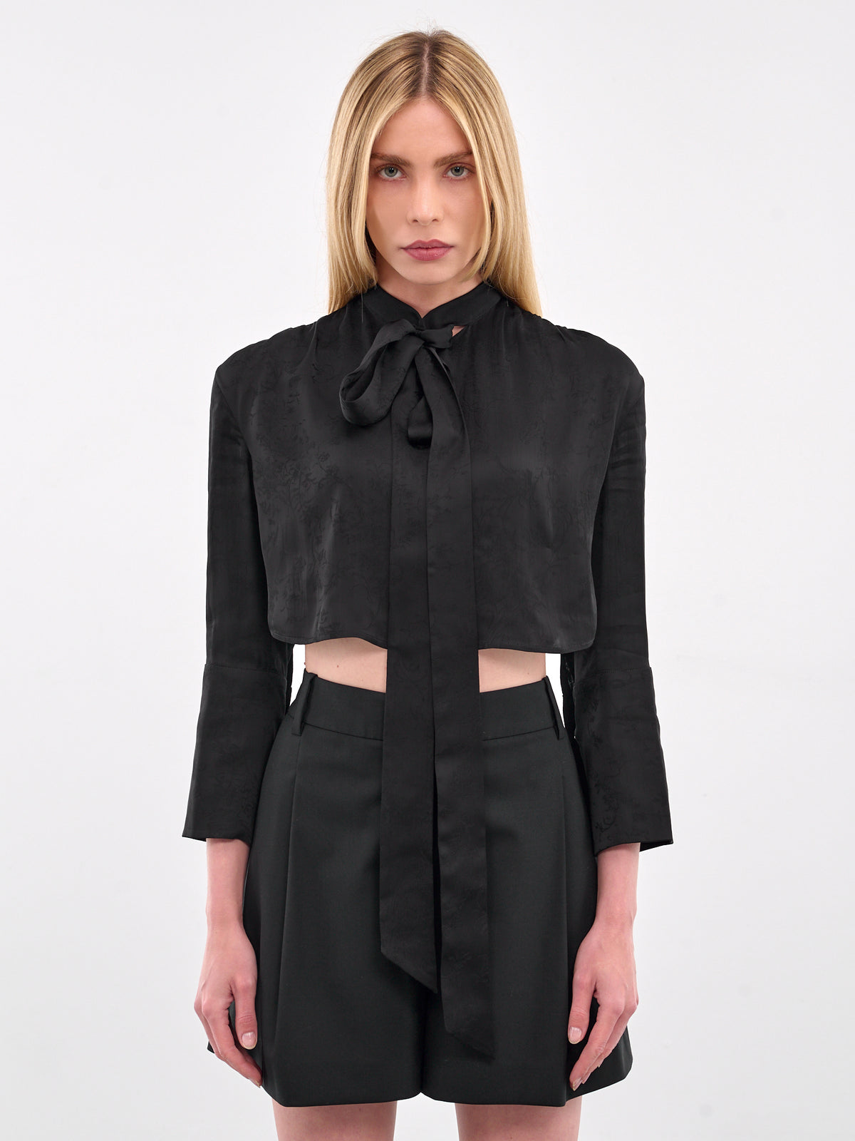 Moni Cropped Blouse (B0012783-FA611-BLACK)