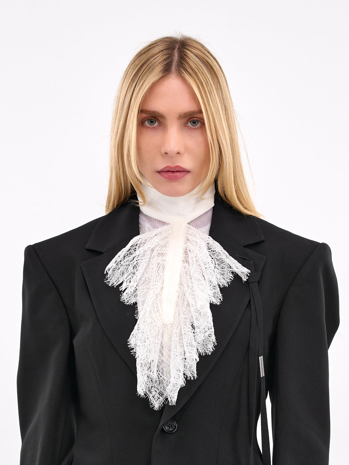 Britten Lace Ruffle Collar (B0012891-FA617-NATURAL-WHITE)