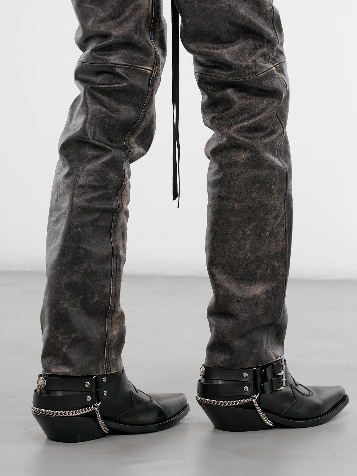 Dael Distressed Leather Slim Trousers (B0013406-LT169-BLACK-NUDE)