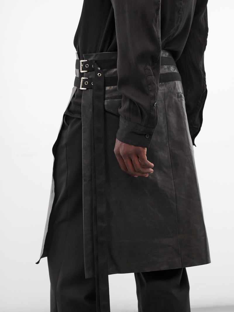 Mane Lamb Leather Knee Skirt (B0013469-LT137-BLACK)