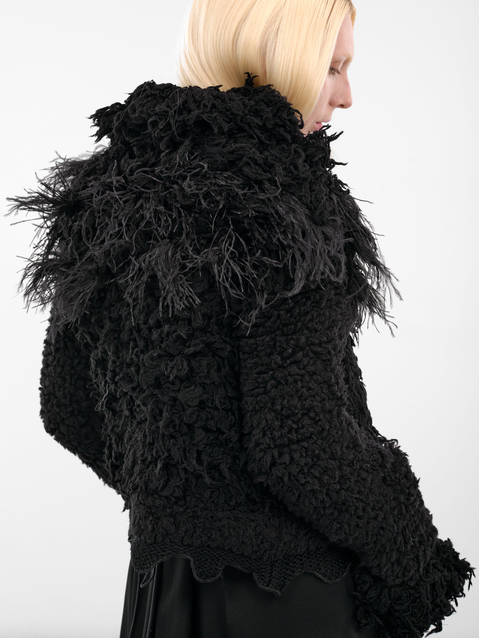 Leke Black Feather Shearling Jacket (B0013540-KN082-BLACK)