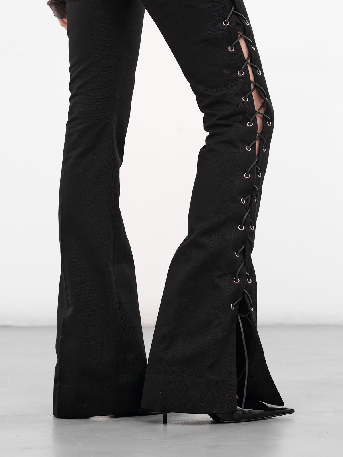 Kel Black Lacing Flared Pants (B0013599-FA696-BLACK)